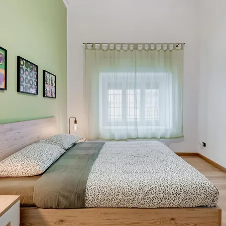 3-bedroom Near Trastevere Station