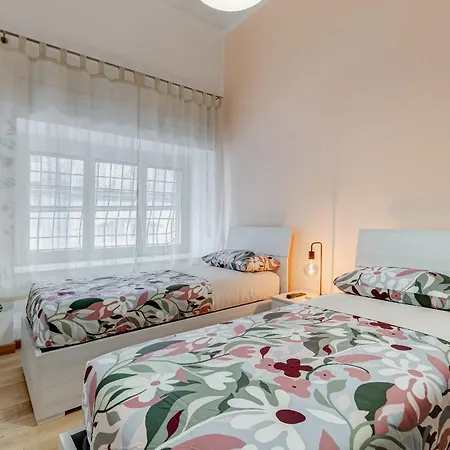 3-bedroom Near Trastevere Station *